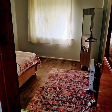 Triplex House Near The Airport Apartment Arnavutkoy Bagian luar foto