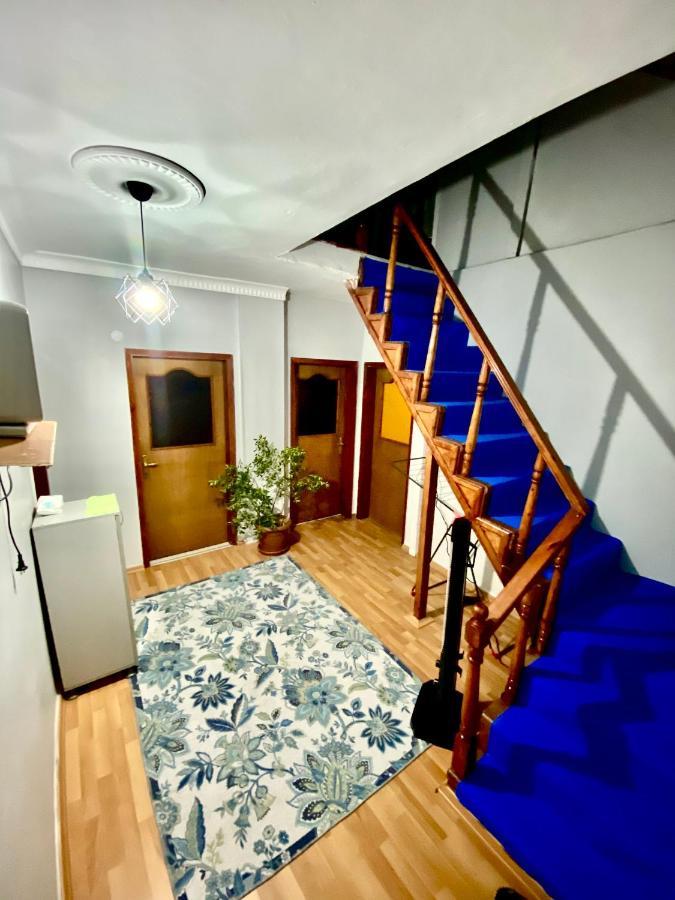 Triplex House Near The Airport Apartment Arnavutkoy Bagian luar foto