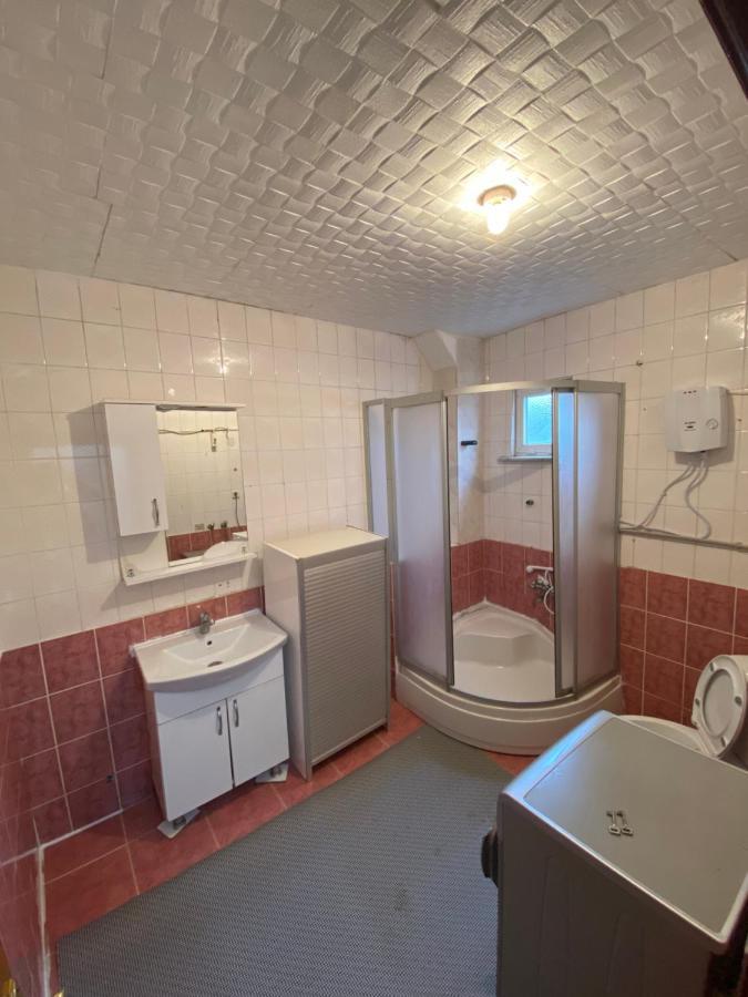 Triplex House Near The Airport Apartment Arnavutkoy Bagian luar foto